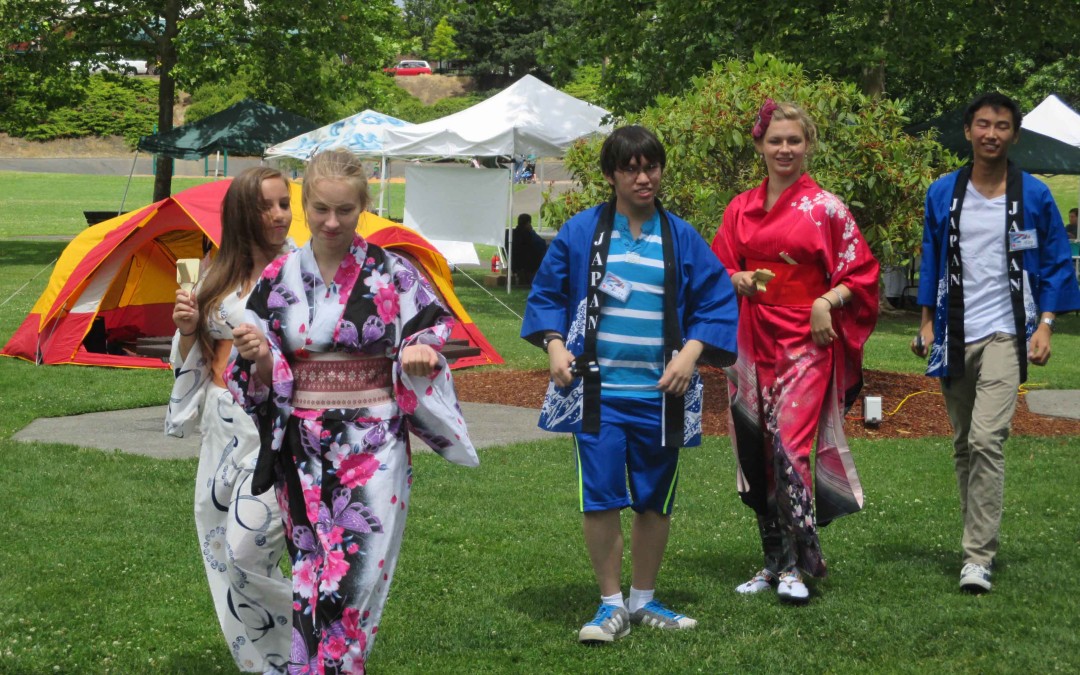 Skosh – folk dancing 2014